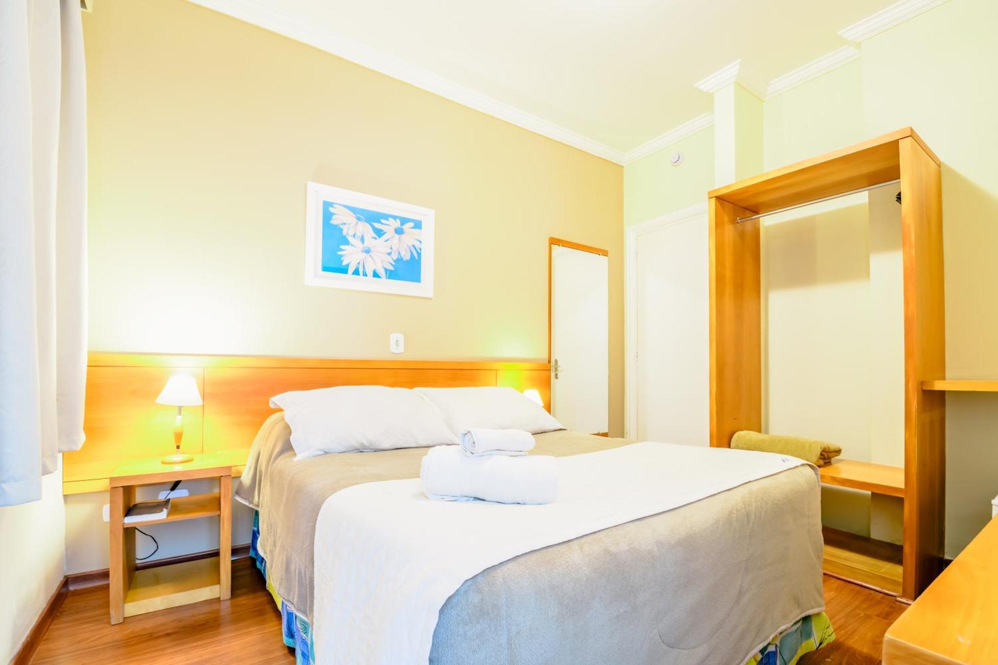 Velinn Parque Flores Hotel
