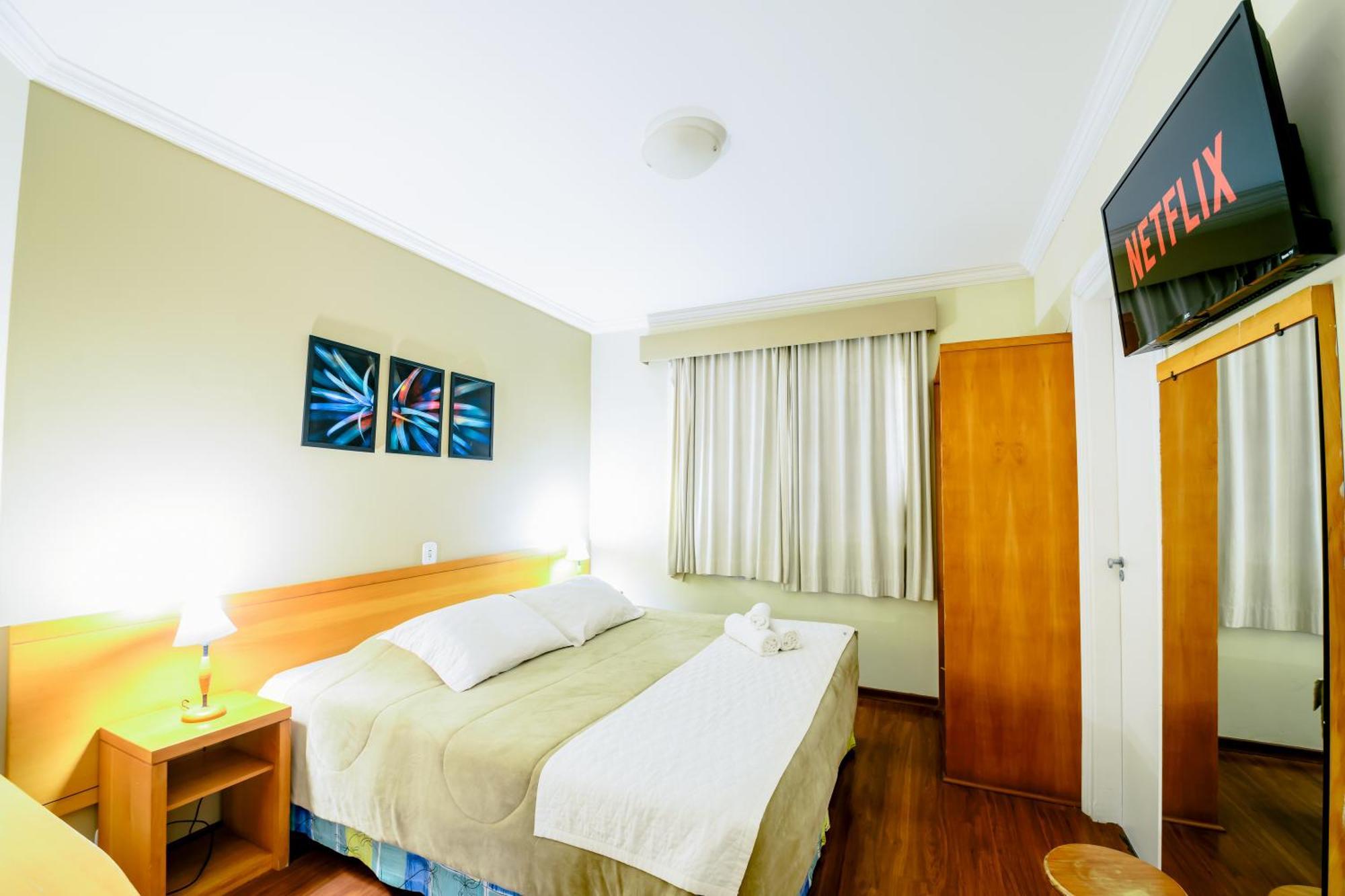 Hotel Velinn Parque Flores